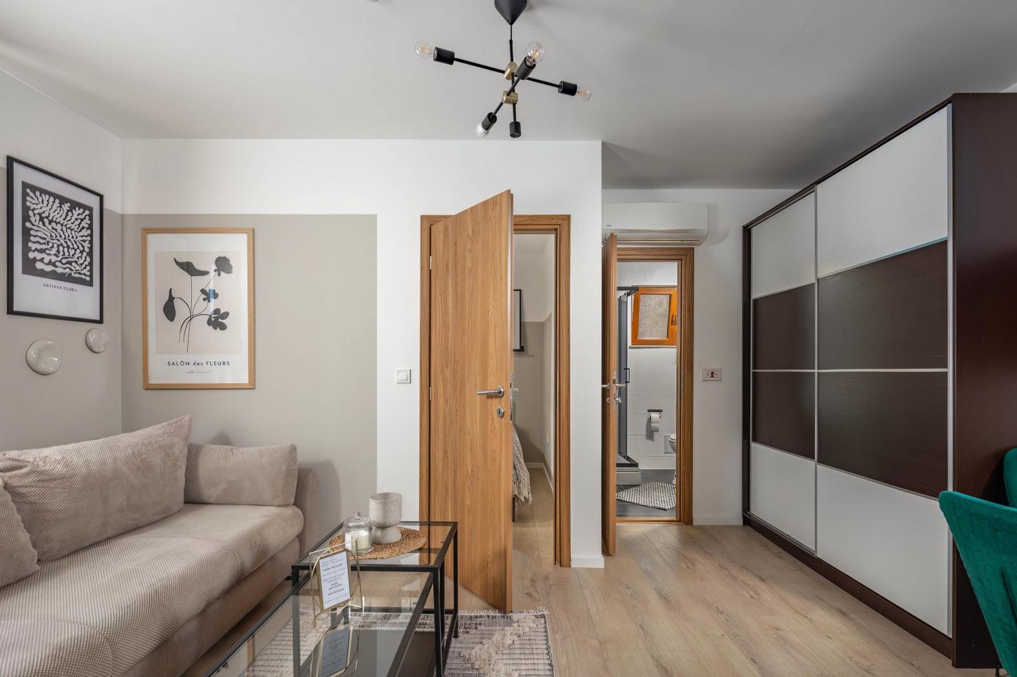 Agostini - Contactless Apartments Vukovarska 里耶卡 外观 照片